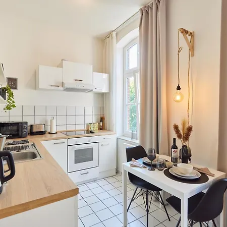 Studio3 Zentral Und Ruhig Mit Parkplatz, 5 Min Z Bali-T Und Gop, Boxspringbett Bad Oeynhausen Extérieur photo