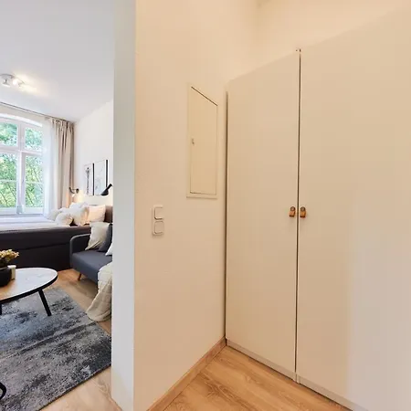 Studio3 Zentral Und Ruhig Mit Parkplatz, 5 Min Z Bali-T Und Gop, Boxspringbett Bad Oeynhausen Extérieur photo
